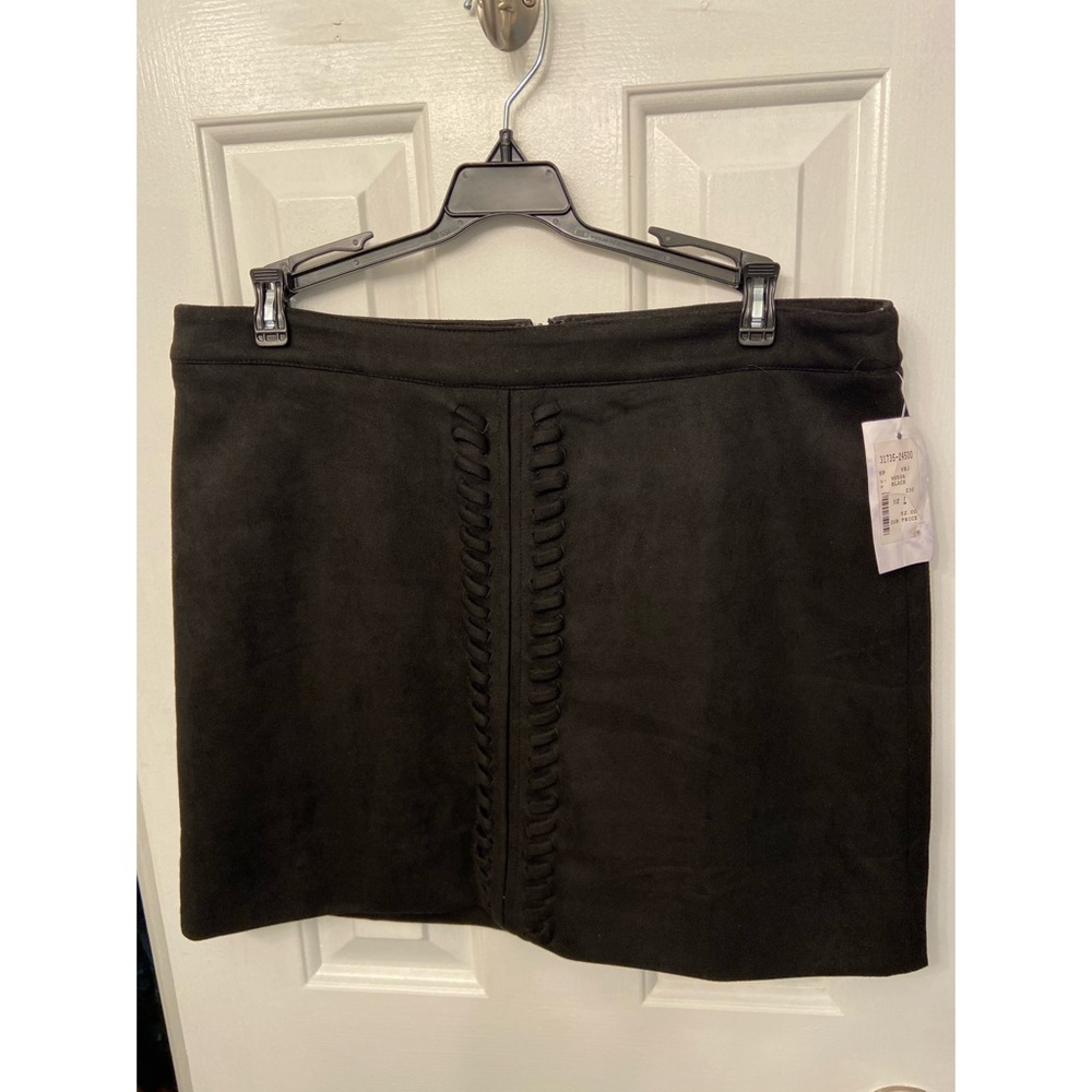 Ivy & Leo suede skirt